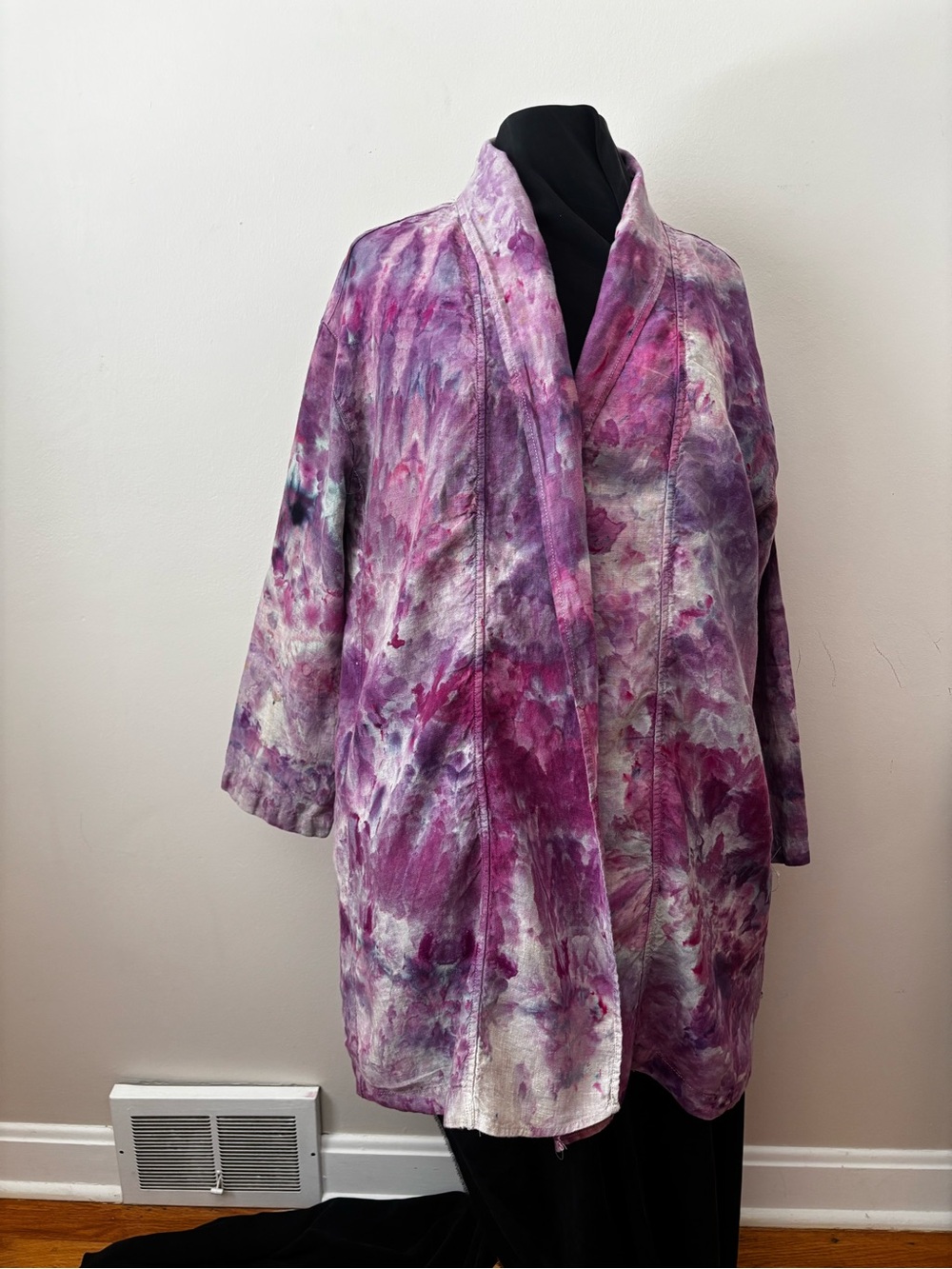 Tahari Purple and Pink Watercolor Open-Front Robe Jacket